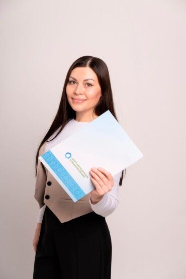Байбурина Эльза Адунисовна — специалист отдела делопроизводства